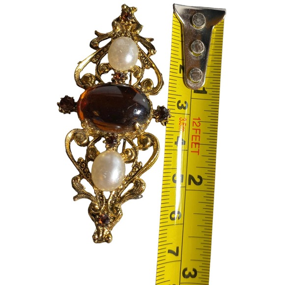 Unsigned Vintage Brooch Pin Gold Tone Scrolled Rhinestone & Pearl 2.5" Jewelry - Picture 6 of 7